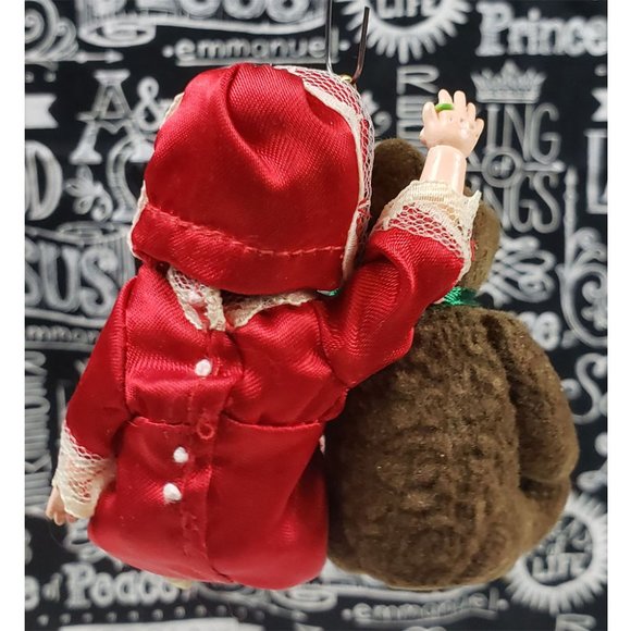 Hallmark Julianne & Teddy 1993 Ornament - Picture 4 of 9